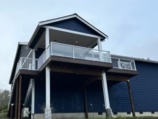 Cantilever Deck Fiberon